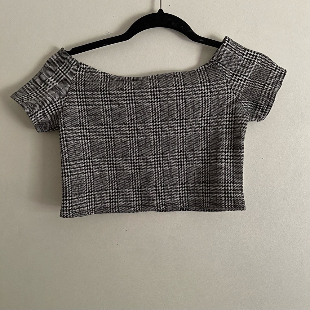 NWOT Brandy Melville Gingham Houndstooth Crop Top
